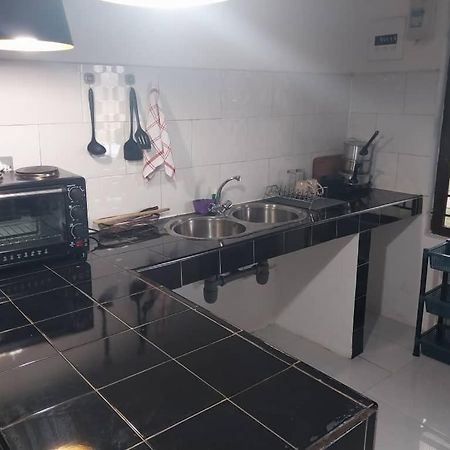Emmrose Apartments Chingola Bagian luar foto