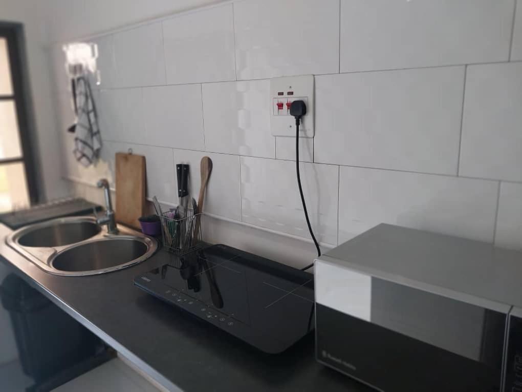 Emmrose Apartments Chingola Bagian luar foto