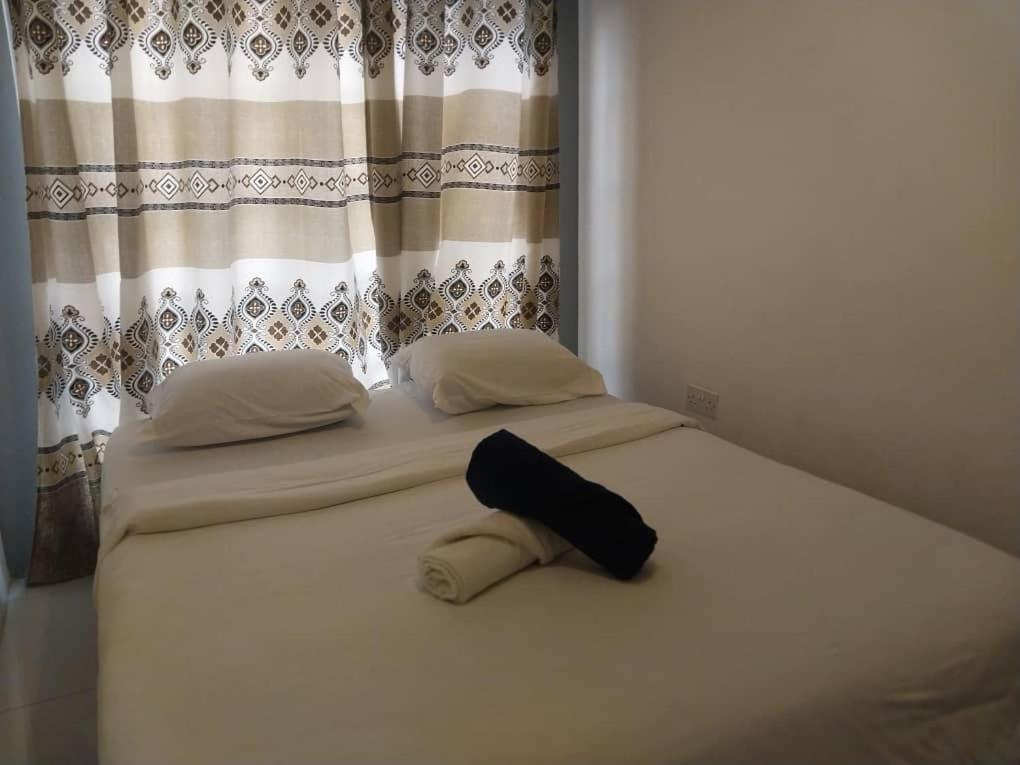 Emmrose Apartments Chingola Bagian luar foto